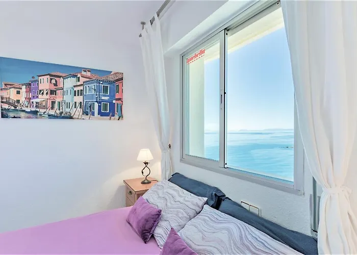 Beachfront Center * Marbella