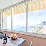Apartmán Beachfront Center