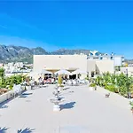 Apartmán Beachfront Center