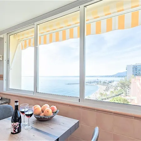 شقة Beachfront Center