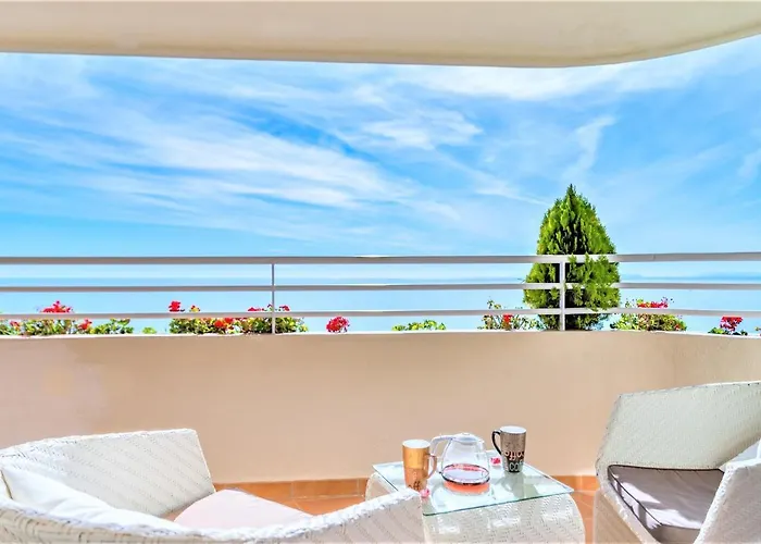 アパート Beachfront Center *