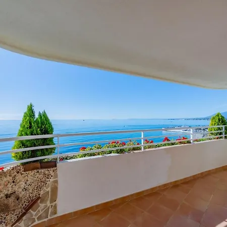 Beachfront Center *
