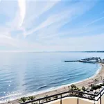 Beachfront Center Marbella
