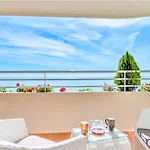Apartment Beachfront Center *